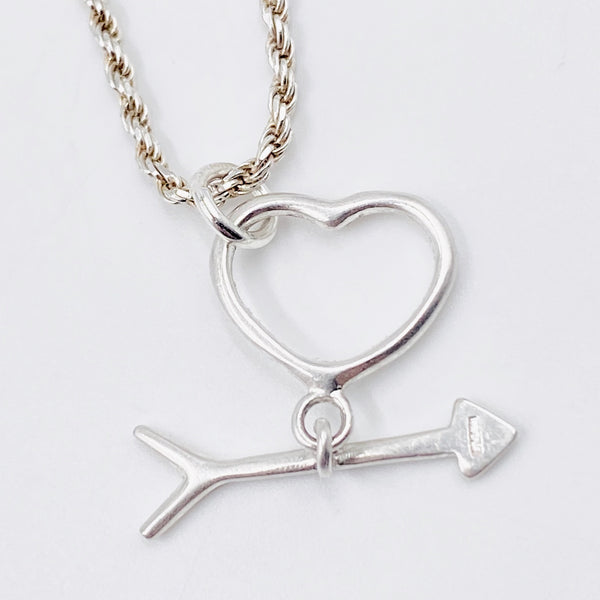 heart and arrow charm bracelet