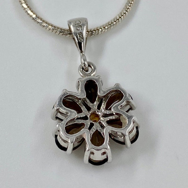 Vintage O Rama Flower Power Vintage Necklace
