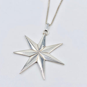Vintage-O-Rama Sterling Silver Vintage Star Necklace